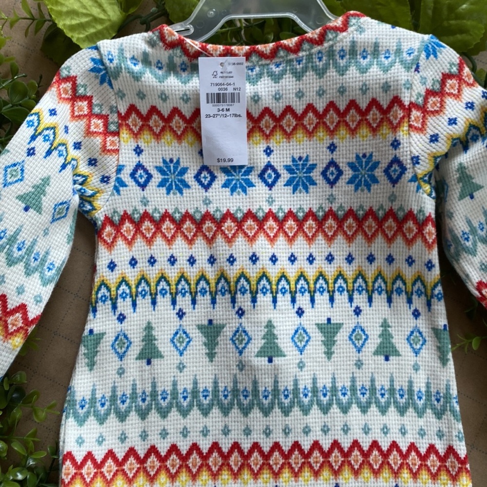 NWT Baby Old Navy One Piece Christmas Multicolor Printed - Picture 7 of 9
